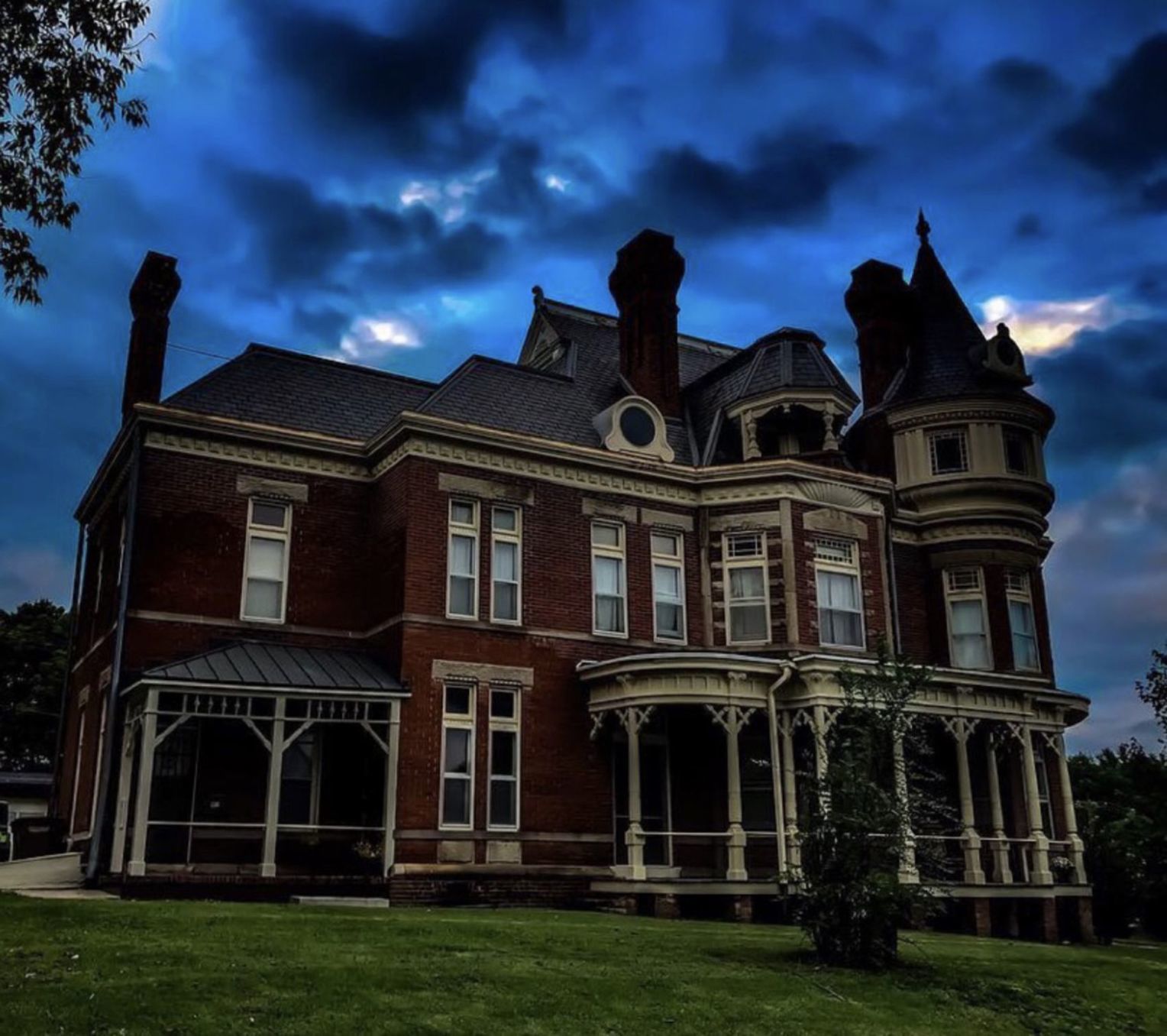 McInteer Villa